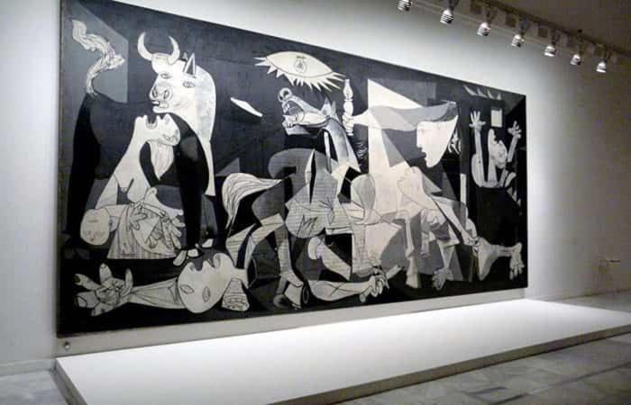 Reina Sofia Museum House Lejlighed Madrid Eksteriør billede